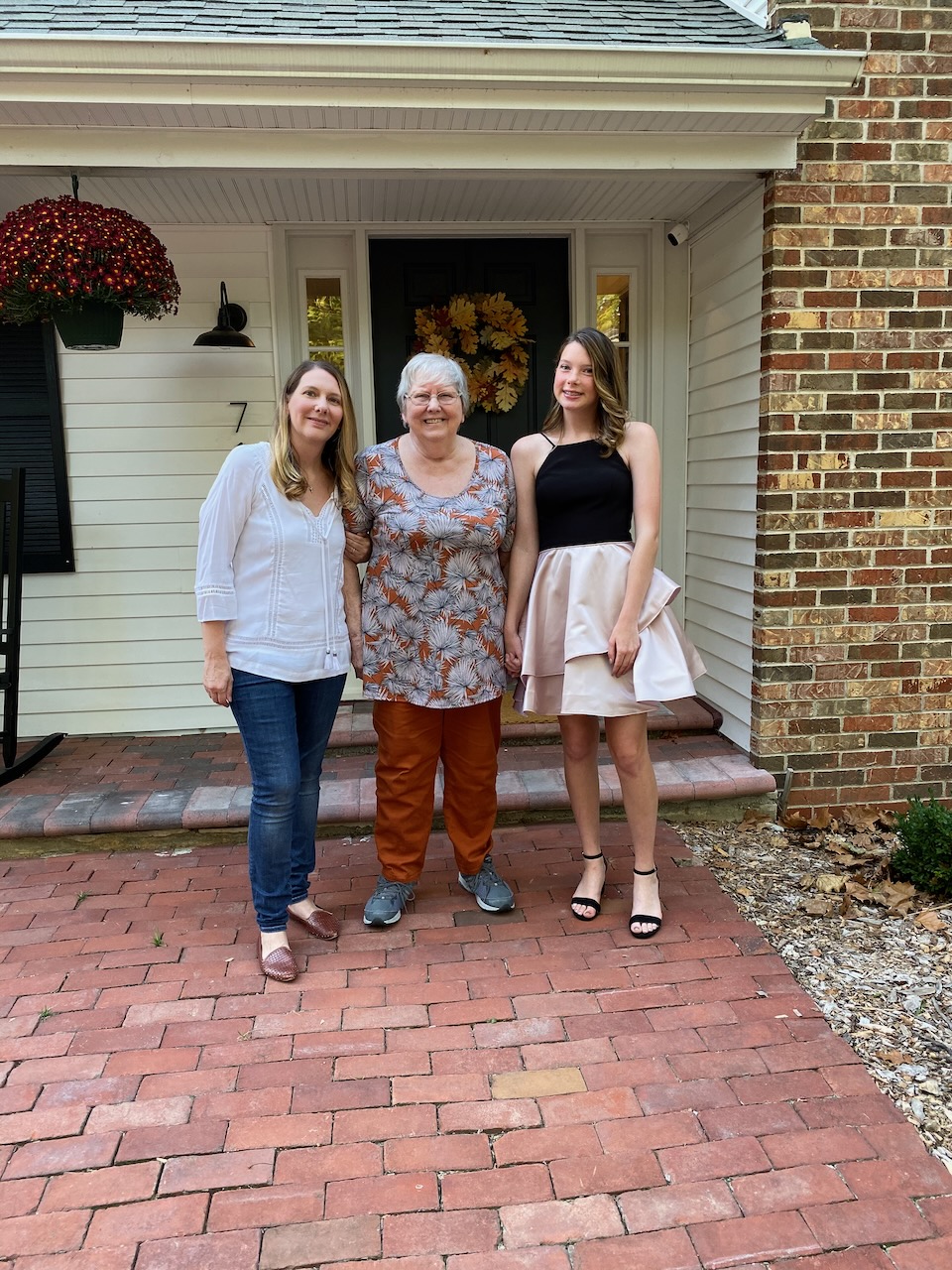 2019-09-28-maddie-homecoming-2019-02 photo